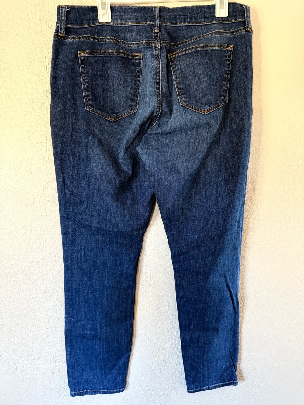 Gap Mid-Rise Dark Blue Women's Jeans 1969 size 33 R regular - Picture 2 of 4